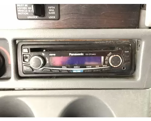 Radio Freightliner COLUMBIA 120 Vander Haags Inc Cb