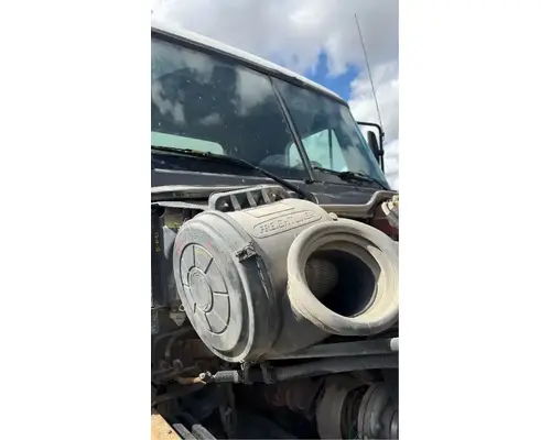 Air Cleaner Freightliner Columbia 120 Holst Truck Parts