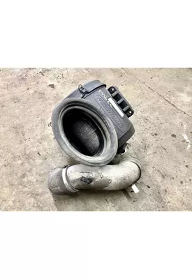 Freightliner Columbia 120 Air Cleaner