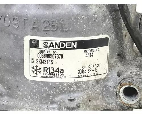 Freightliner Columbia 120 Air Conditioner Compressor