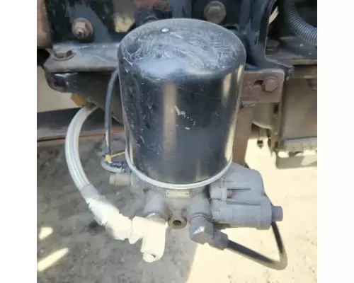 Freightliner Columbia 120 Air Drier