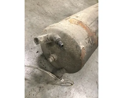 Freightliner Columbia 120 Air Tank