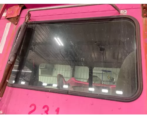 Back Glass Freightliner COLUMBIA 120 Vander Haags Inc Sf