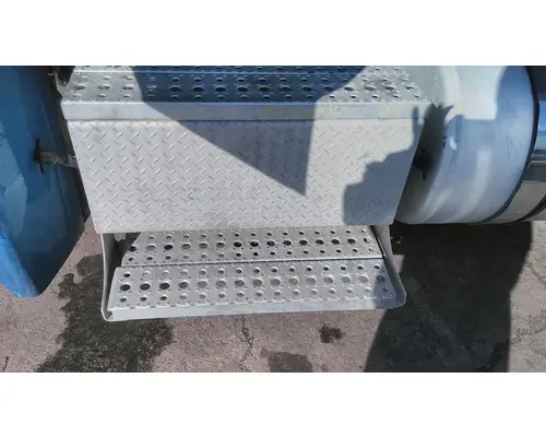 Battery Box FREIGHTLINER COLUMBIA 120 LKQ Heavy Truck - Goodys
