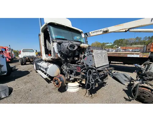 Cab FREIGHTLINER COLUMBIA 120 crest truck parts