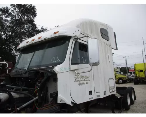 Cab FREIGHTLINER COLUMBIA 120 LKQ Heavy Truck - Tampa