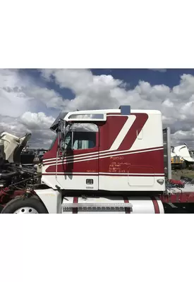 Freightliner Columbia 120 Cab