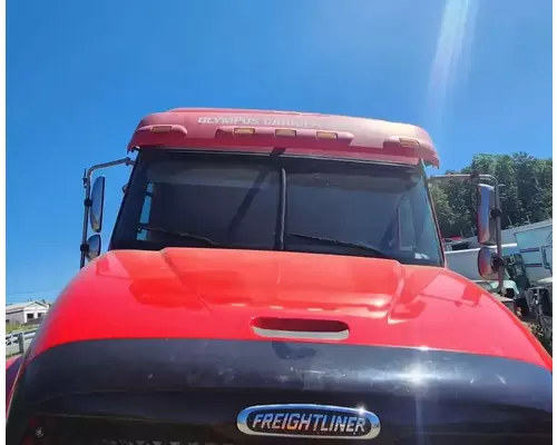 Freightliner Columbia 120 Cab