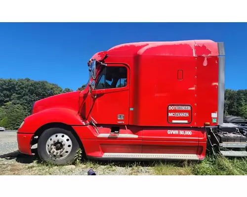 Freightliner Columbia 120 Cab