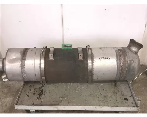 Freightliner Columbia 120 DPF (Diesel Particulate Filter)