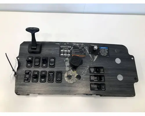 Dash / Console Switch FREIGHTLINER Columbia 120 Frontier Truck Parts