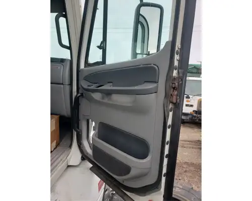 Freightliner Columbia 120 Door Assembly, Front