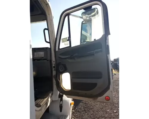 Freightliner Columbia 120 Door Assembly, Front