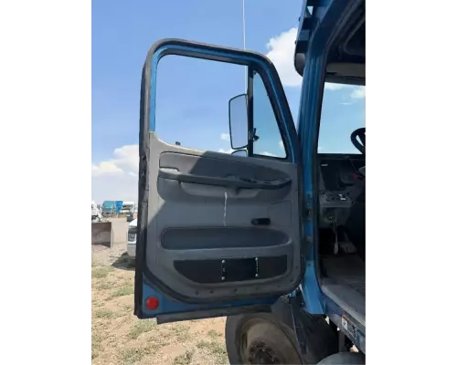 Freightliner Columbia 120 Door Assembly, Front