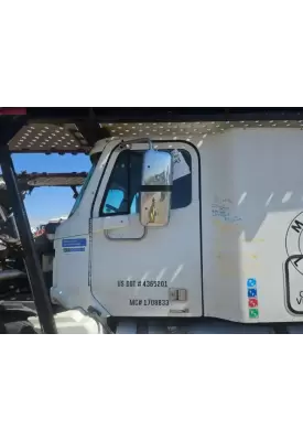 Freightliner Columbia 120 Door Assembly, Front