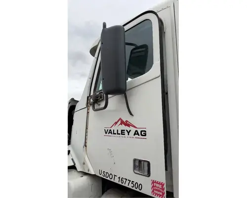 Freightliner Columbia 120 Door Assembly, Front
