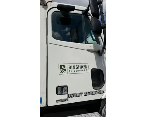 Freightliner Columbia 120 Door Assembly, Front