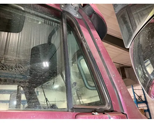 Door Vent Glass, Front Freightliner COLUMBIA 120 Vander Haags Inc Sf