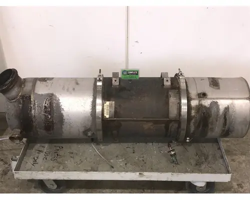 DPF (Diesel Particulate Filter) Freightliner Columbia 120 Complete Recycling Group LLC