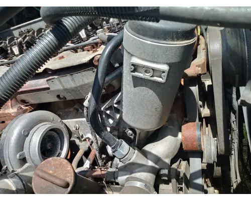 Freightliner Columbia 120 Engine Oil Cooler