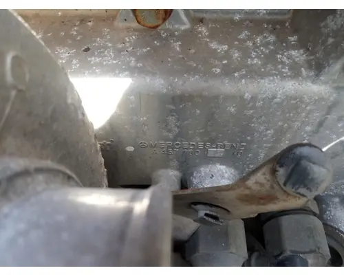 Freightliner Columbia 120 Engine Oil Cooler