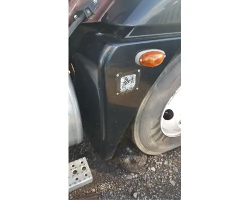 Fender Extension Freightliner COLUMBIA 120 Casey's Truck Salvage World