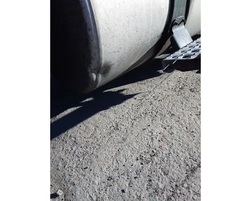 Freightliner Columbia 120 Fuel Tank