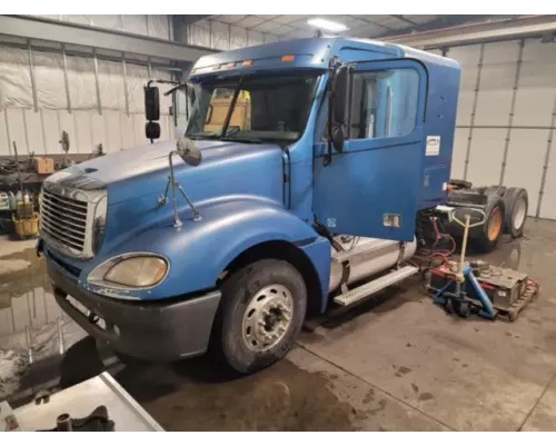 Freightliner Columbia 120 Fuel Tank