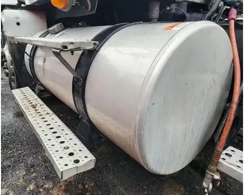 Freightliner Columbia 120 Fuel Tank