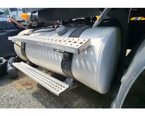 Freightliner Columbia 120 Fuel Tank