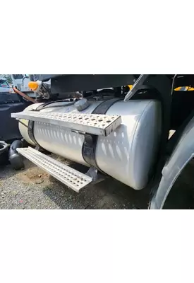 Freightliner Columbia 120 Fuel Tank