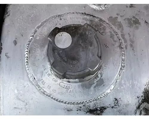 Freightliner Columbia 120 Fuel Tank