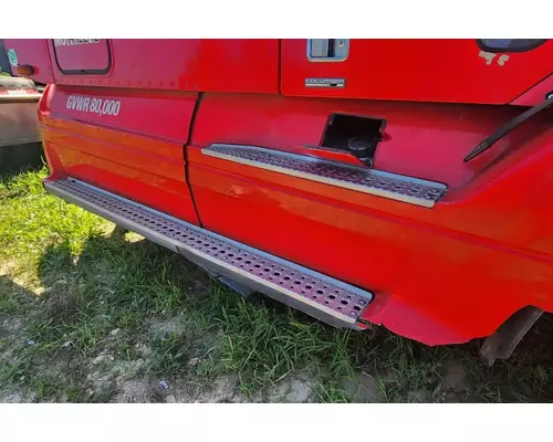 Freightliner Columbia 120 Fuel Tank