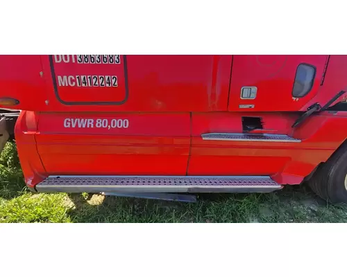 Freightliner Columbia 120 Fuel Tank