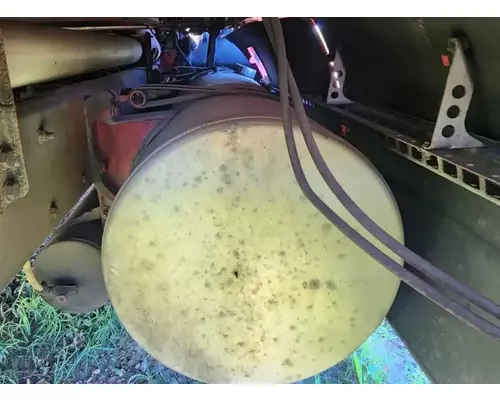 Freightliner Columbia 120 Fuel Tank