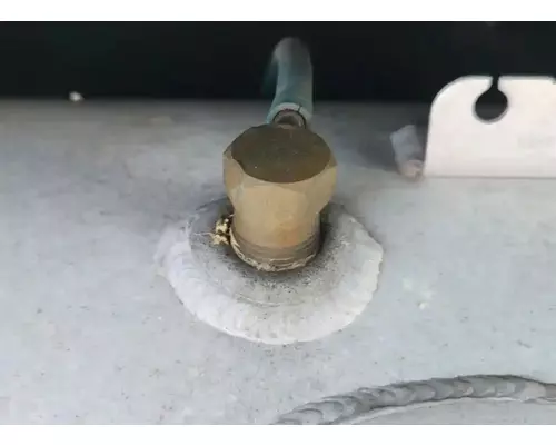 Freightliner Columbia 120 Fuel Tank