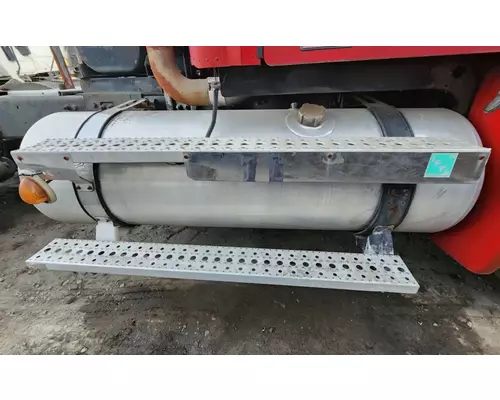 Freightliner Columbia 120 Fuel Tank