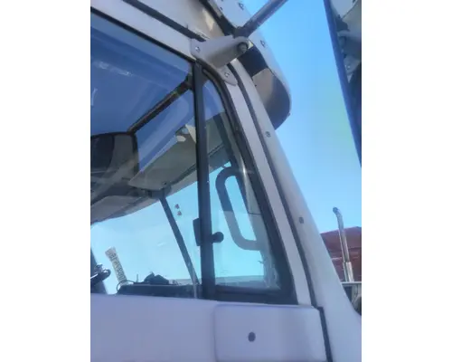 Door Vent Glass, Front FREIGHTLINER COLUMBIA 120 LKQ Evans Heavy Truck Parts