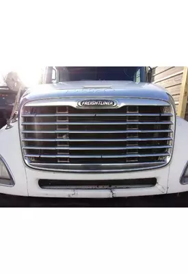 Freightliner Columbia 120 Grille