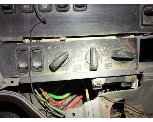 Temperature Control Freightliner COLUMBIA 120 Vander Haags Inc Dm