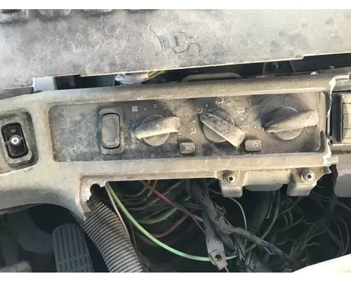 Temperature Control Freightliner COLUMBIA 120 Vander Haags Inc Kc