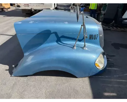Freightliner Columbia 120 Hood
