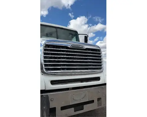 Freightliner Columbia 120 Hood