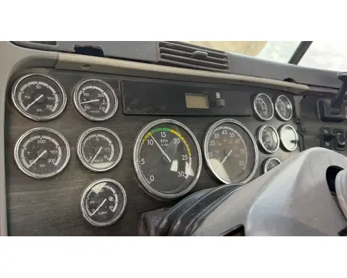 Freightliner Columbia 120 Instrument Cluster