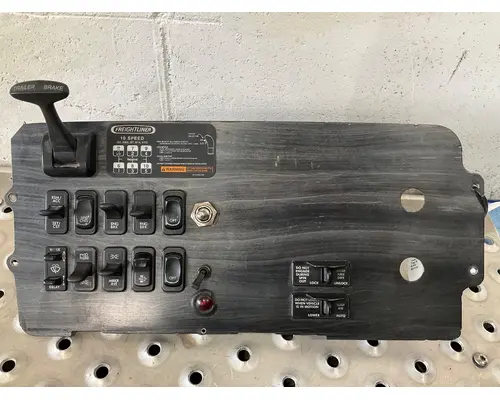 Instrument Cluster FREIGHTLINER COLUMBIA 120 Valley Truck - Grand Rapids