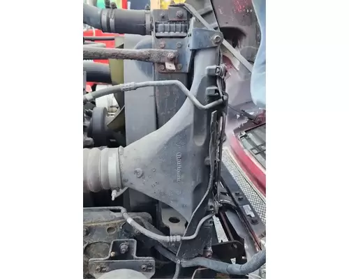 Freightliner Columbia 120 Intercooler