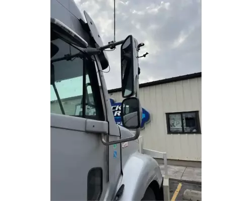 Freightliner Columbia 120 Mirror (Side View)