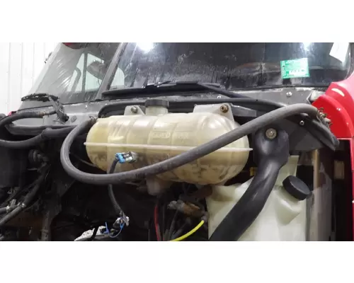 Radiator Overflow Bottle FREIGHTLINER COLUMBIA 120 LKQ Thompson Motors - Wykoff