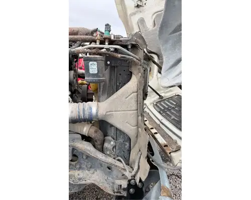 Freightliner Columbia 120 Radiator