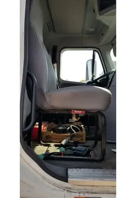 Freightliner Columbia 120 Seat, Front